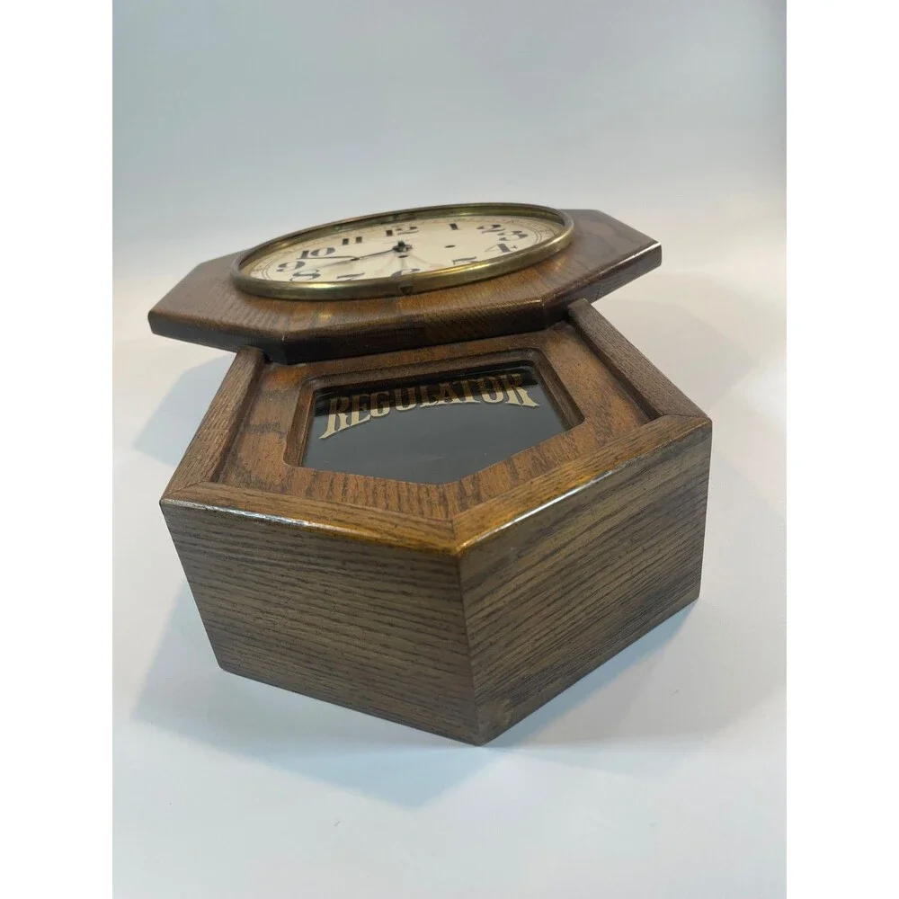 Howard Miller Regulator Wall Clock Chimes Mechanical Key 612-533 Honey Oak Works